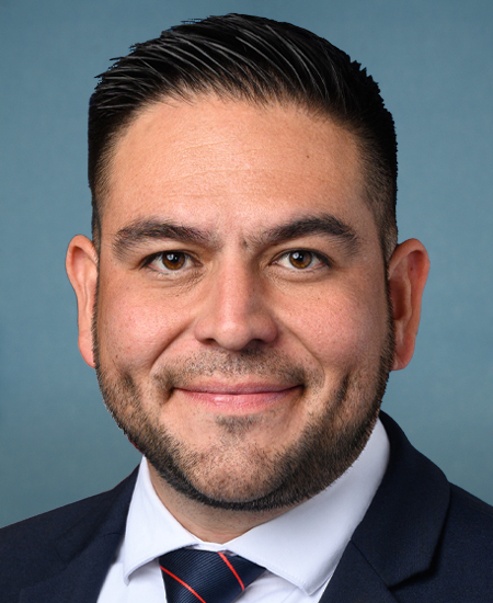 Portrait of Gabe Vasquez